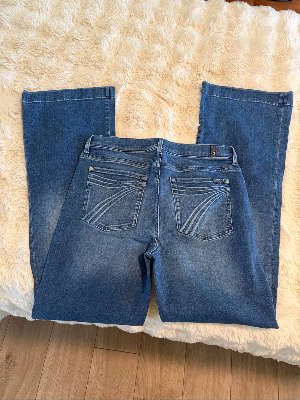 7 For All Mankind Women's Dark Blue Wide Leg Jeans